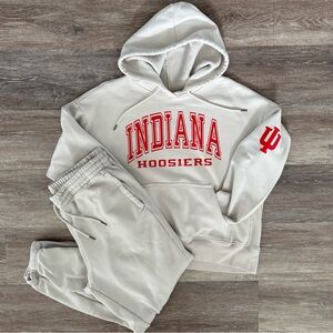 Women’s IU Jogger Set